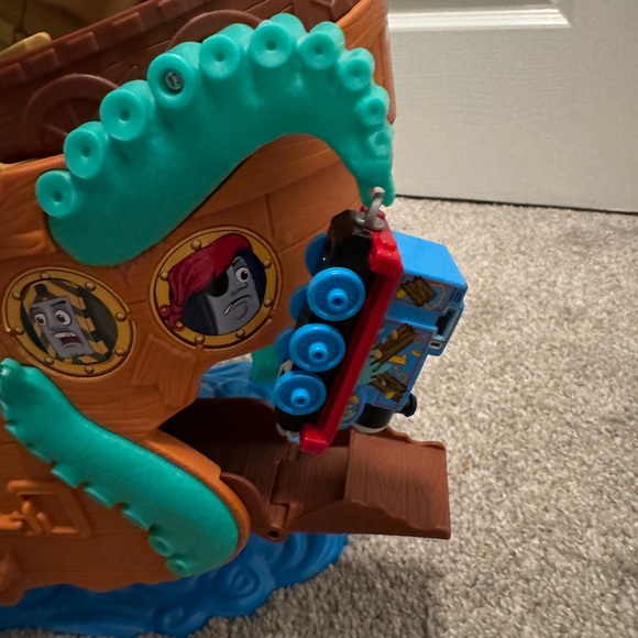 {Thomas the train} toy bundle - Picture 8 of 16